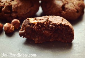 Cookies double choco & noisettes (sans GLO - sans gluten, sans lait - PLV ou Lactose, sans oeuf) coupe Bouillondidees