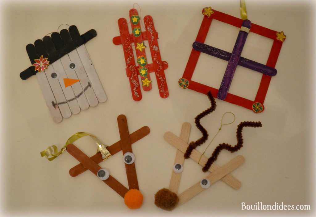 DIY déco sapin Noël bâtonnet de bois ou glace (bonhomme, rennes, cadeau, luge, ...) Bouillondidees