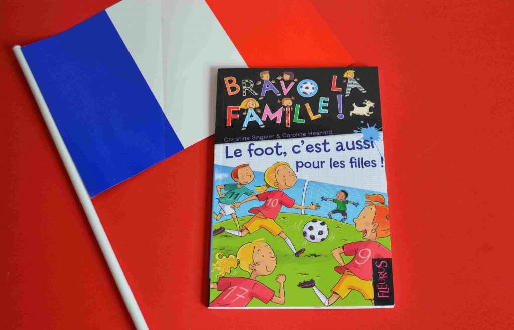 Idées de lecture Foot - spécial Euro 2016 - Le foot, c'est aussi pour les filles ! (Éditions Fleurus)